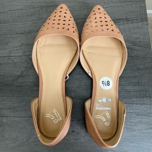 Tan Pointed Flats (Size 8.5)